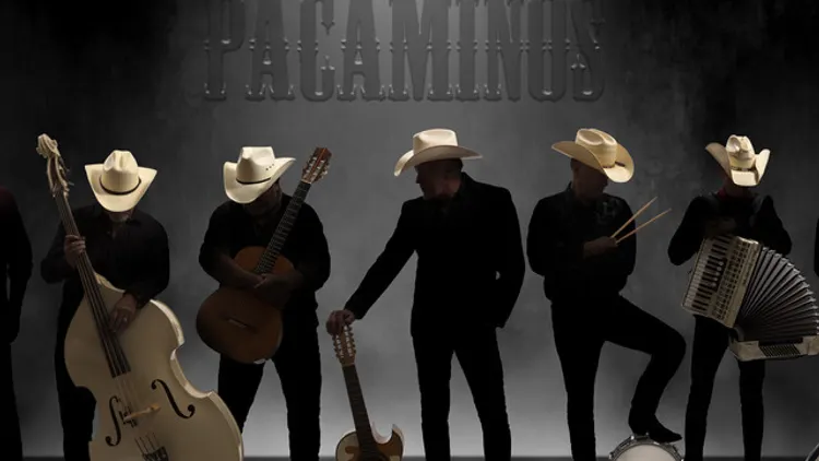 Los Pacaminos featuring Paul Young