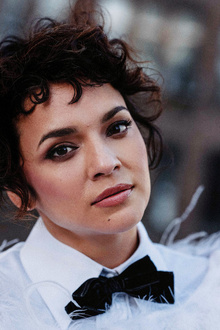 NORAH JONES
