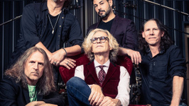 THE FLOWER KINGS ET NEAL MORSE & THE RESONANCE