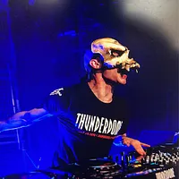 F. Noize