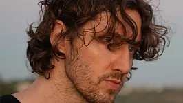 DEAN LEWIS