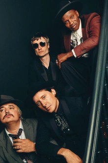 THE LIBERTINES