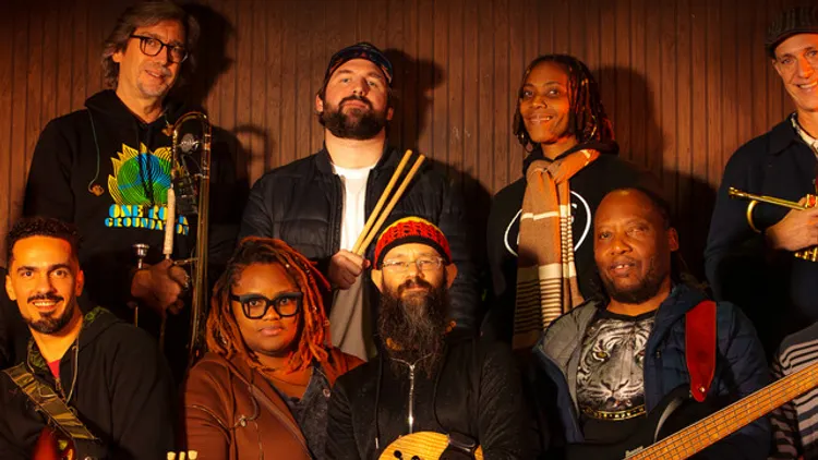 Groundation, Queen Omega, Jahneration