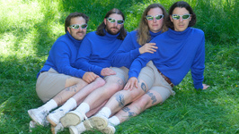 PEACH PIT