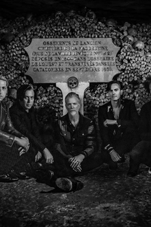 QUEENS OF THE STONE AGE