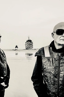 Front 242 - Black Out The Final Shows