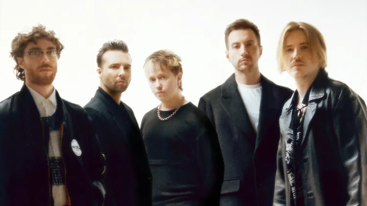 NOTHING BUT THIEVES