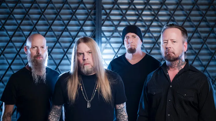 Drowning Pool, Spineshank