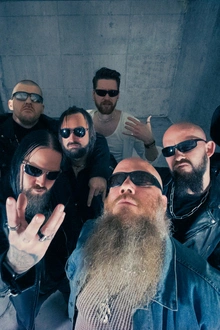 Korpiklaani - turisas - trollfest