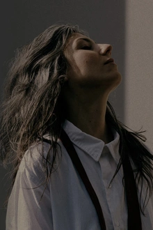 JULIA HOLTER