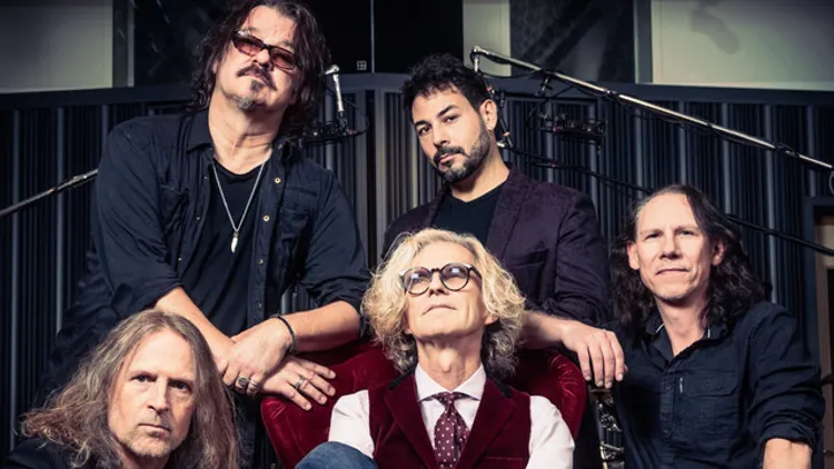 THE FLOWER KINGS ET NEAL MORSE & THE RESONANCE