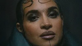 CAMELIA JORDANA Facile x fragile tour
