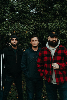 Heaven shall burn+ August Burns Red