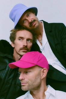 WhoMadeWho