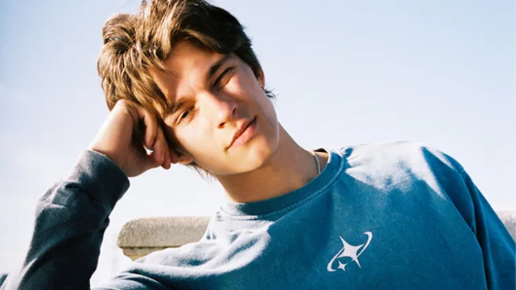 Alex Sampson