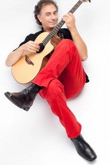 Pierre Bensusan - Une Guitare, une Voix