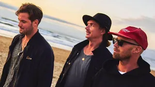SUNSET SONS