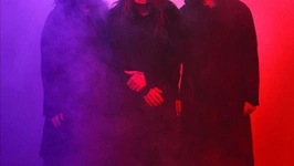 SUNN O)))