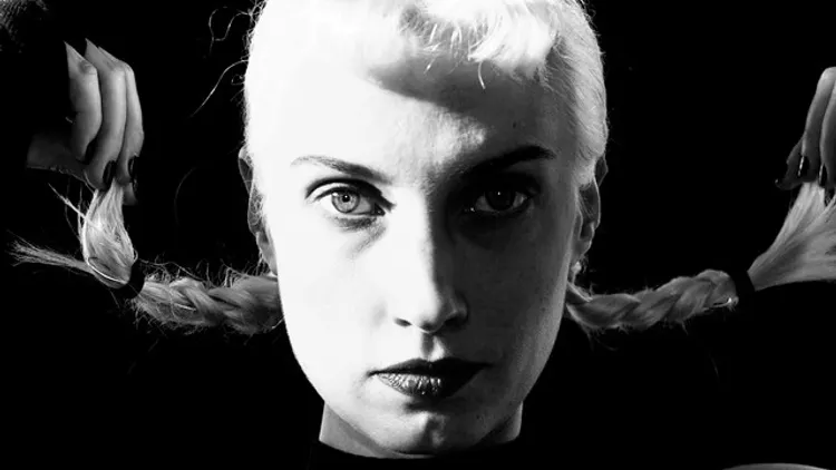 Molly Nilsson à La Marbrerie