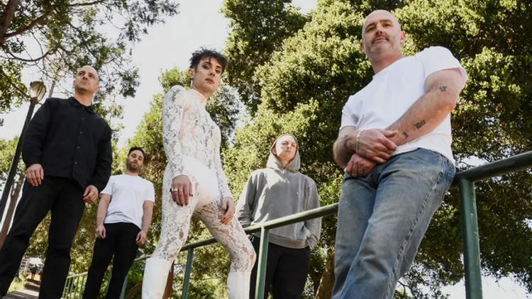 CEREMONY NEW WAVE POST PUNK