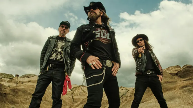 The Road Hammers & Doc Walker