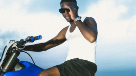Uzi