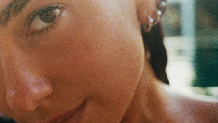 DUA LIPA