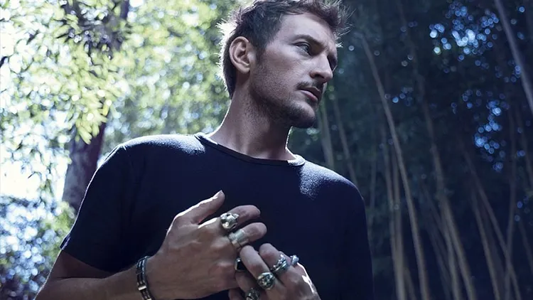 ANTOINE ELIE + LAURENT LAMARCA