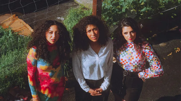 LA LUZ
