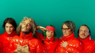 THE FLAMING LIPS