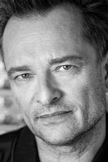 DAVID HALLYDAY