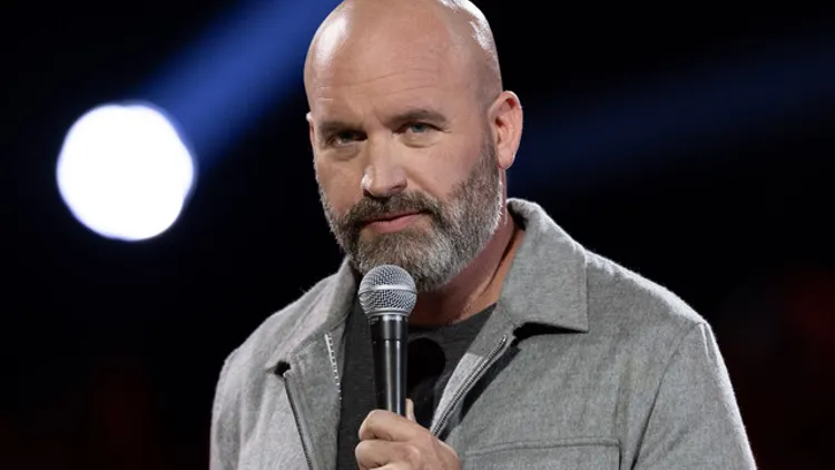 TOM SEGURA