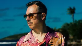 Purple Disco Machine - Pure Pacha