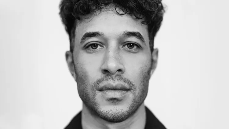 Melvo Baptiste (All night long)