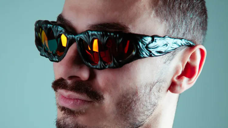 NEXUS : AXEL PICODOT | FLYMEON