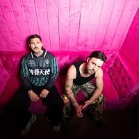 Tom & Collins