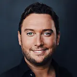 Tino Martin