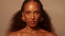 ALICIA KEYS