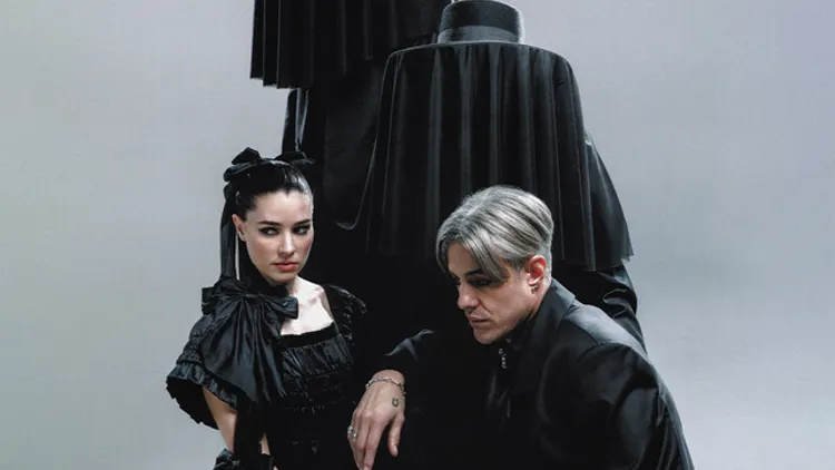 Confidence Man