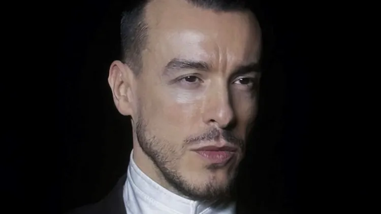 Cem Adrian