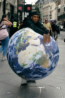 Rejjie Snow