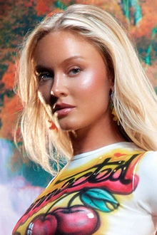 ZARA LARSSON