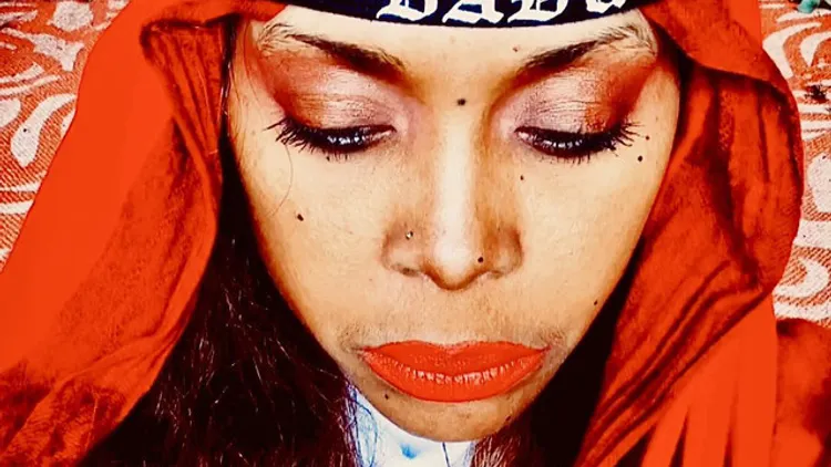 ERYKAH BADU