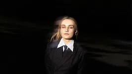Imogen and the Knife