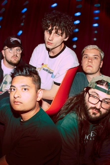HOT MULLIGAN