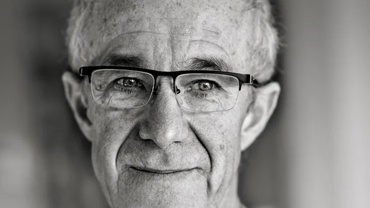 Raymond van het Groenewoud « Archivaris - 75 jaar Raymond »