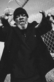 Free your funk : 30 years of hip hop