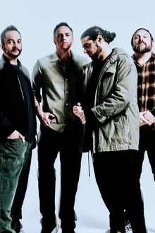 COHEED AND CAMBRIA (NEVERENDER:NWFTWM)