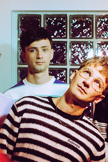GLASS ANIMALS