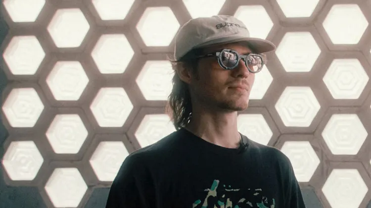 Dure Vie : Bambi, Juan Tariko, DJ ADHD, Amor Satyr, OK EG